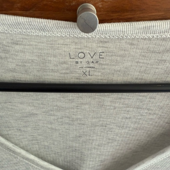 GAP Henley Ribbed Size XL - Picture 6 of 11